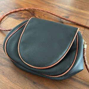 VINTAGE: Black leather Bottega Veneta purse w/ brown trim